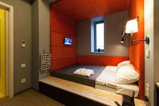 Отель Newport Днепр Небольшой двухместный номер с 1 кроватью-8